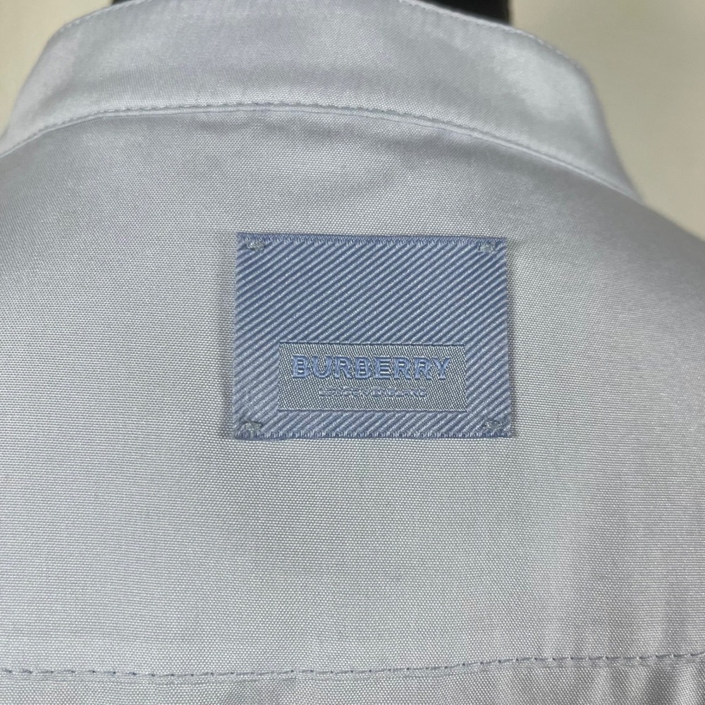 Burberry‎ London Light Blue Crepe Sleeveless Kimono Style shirt vest 100% Silk - Picture 7 of 11